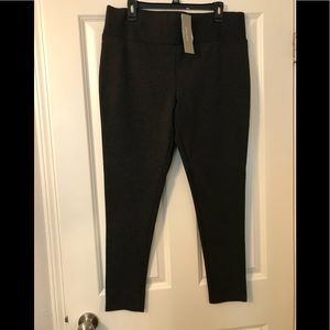 Charcoal gray stretchy leggings